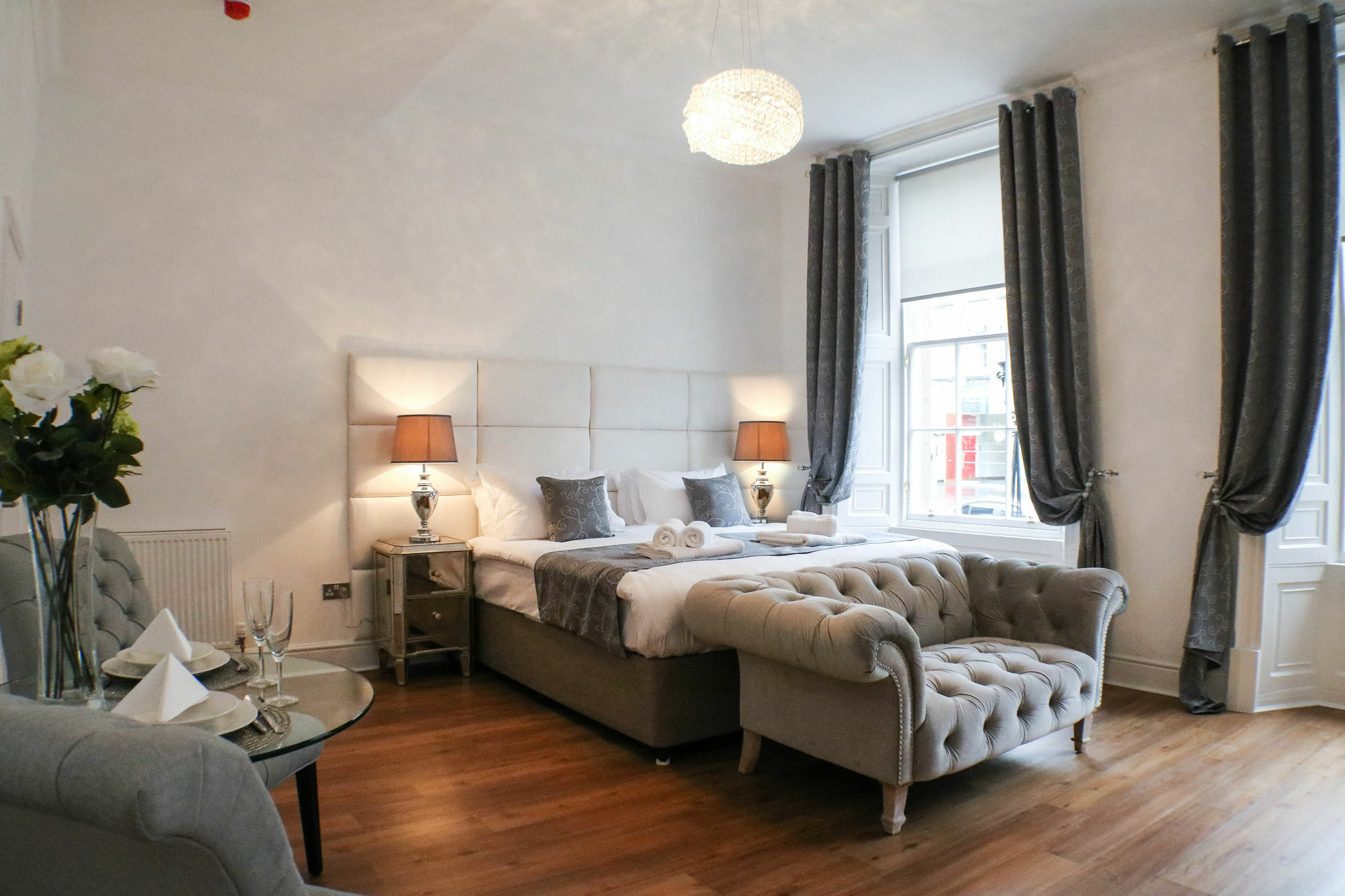 Edinburgh Castle Apartments Eksteriør billede
